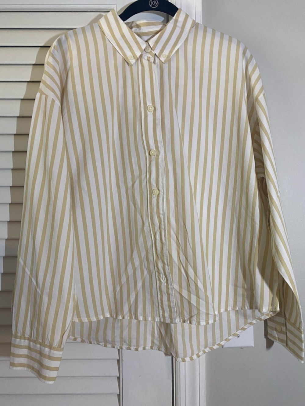 NWT! Old Navy Boyfriend Shirt - Size Large